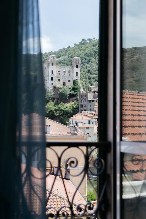 Dussaiga - Camera Del Fiordaliso Hotel Dolceacqua Exterior foto